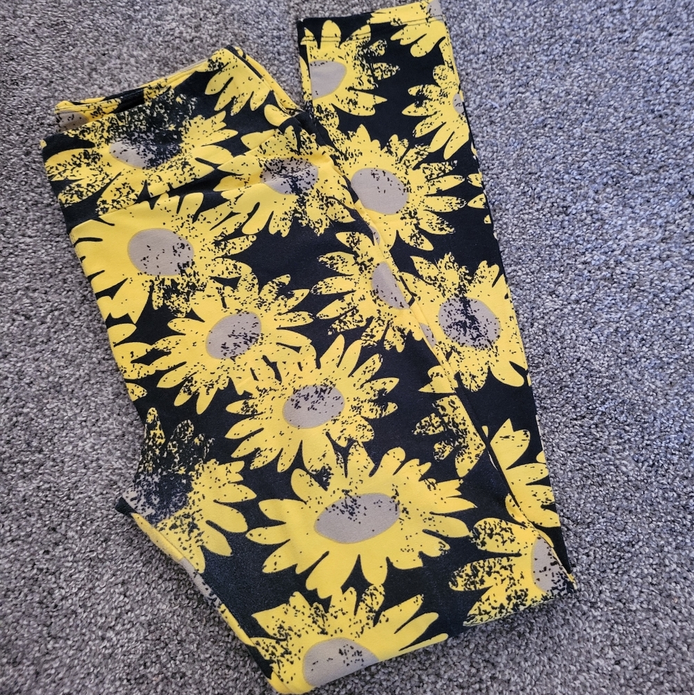 *Unicorn* Lularoe Sunflower Leggings. OS.
